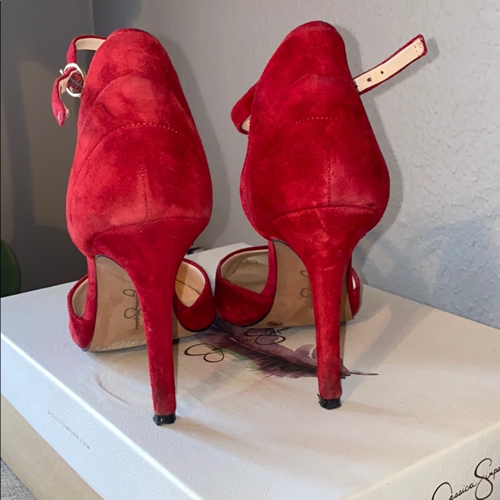 Shoes - Picture 2 of 4